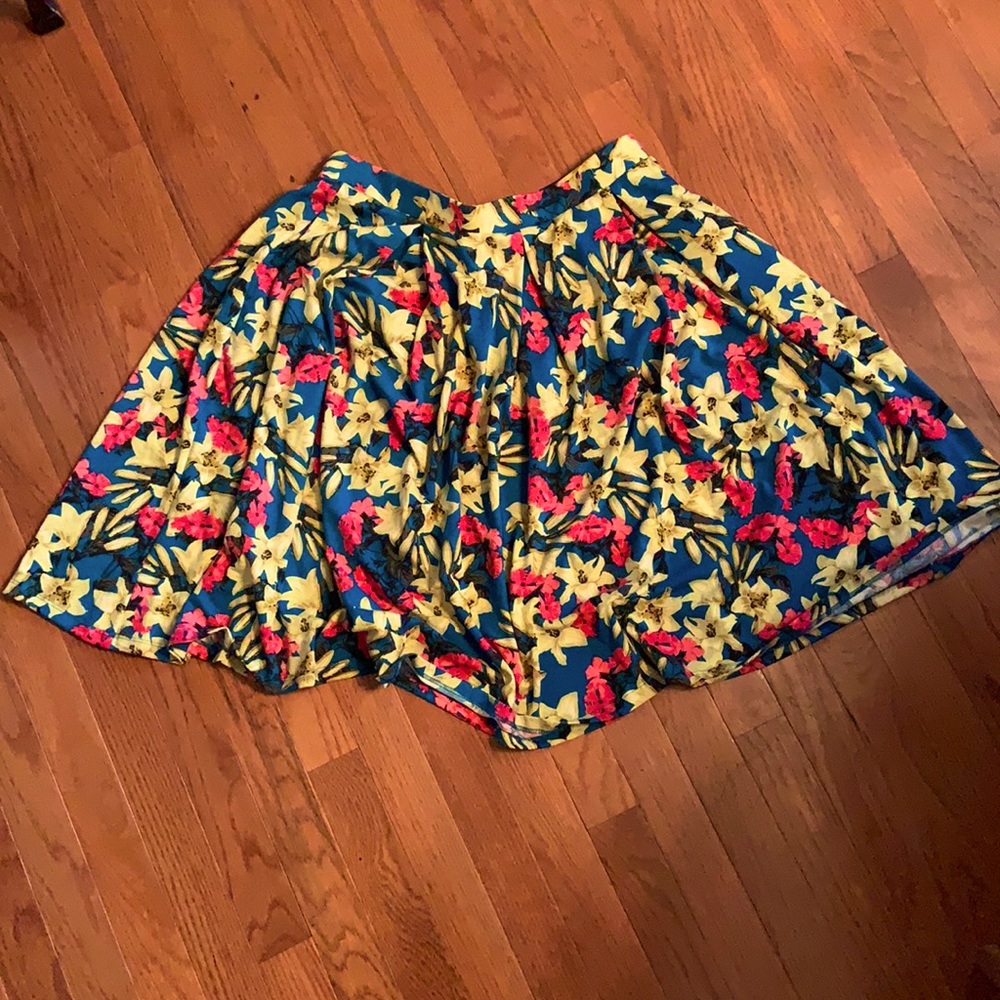 LuLaRoe Madison Skirt